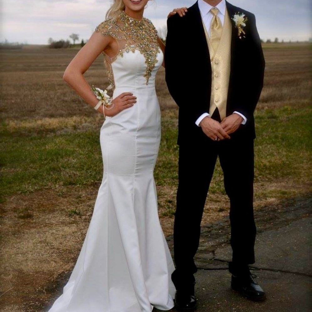 Lucci Lu White Beaded Dress